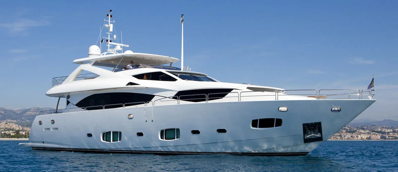 Motor Yacht